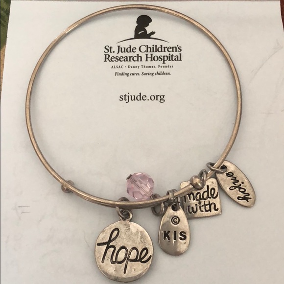 K I S Jewelry - Breast cancer expandable silver bracelet Hope NEW